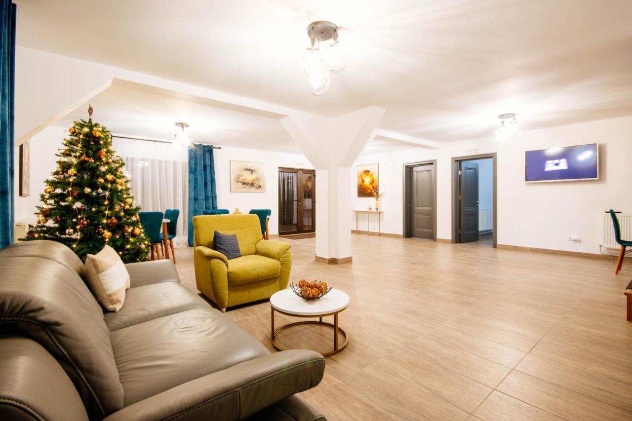 Roua Bucovinei Villa ซาโดวา ภายนอก รูปภาพ